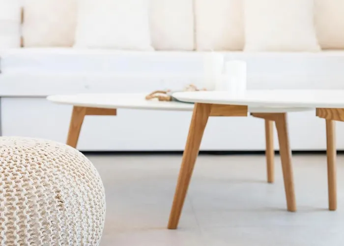 דירה Agkairia´s House